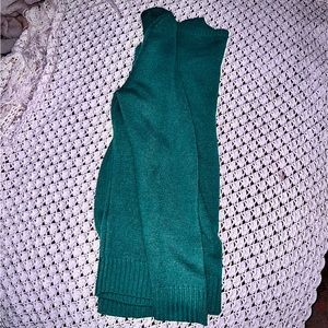 Green cozy sweater